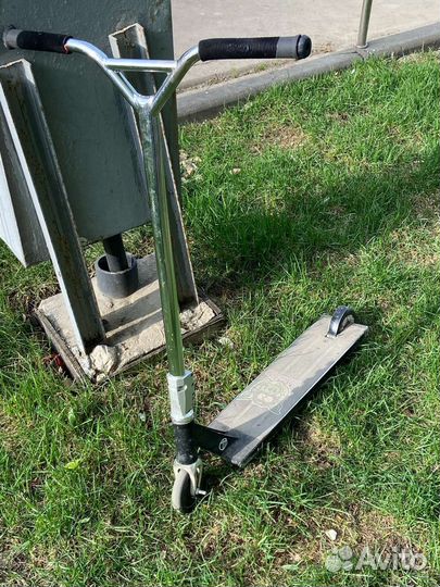 Трюковой самокат