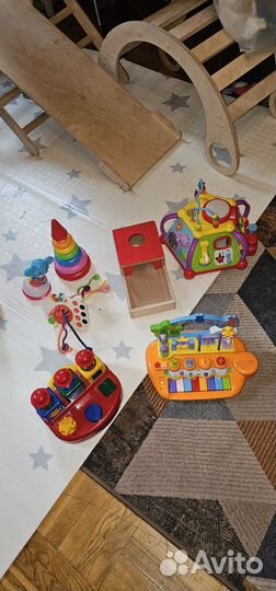 Развивающие игрушки для малышей