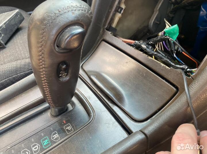 Пепельница Mitsubishi Diamanté 1