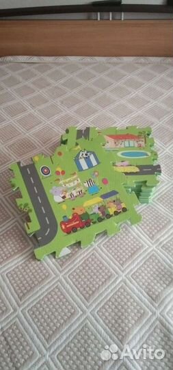 Развивающий коврик