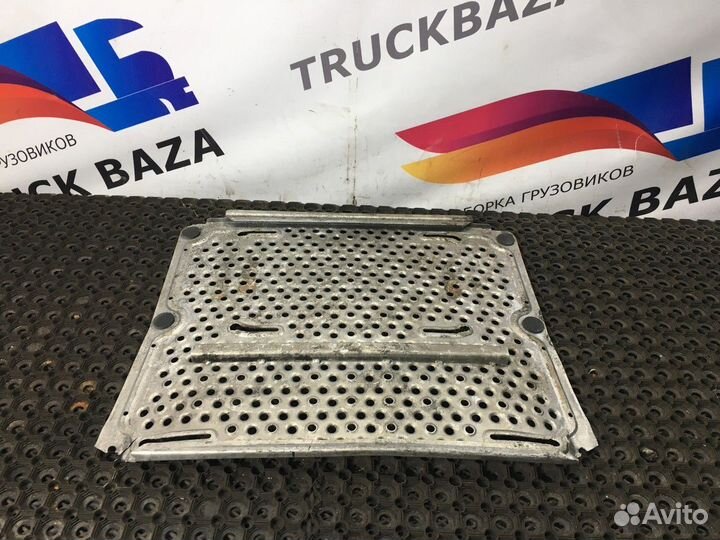 Трап на раму центральный