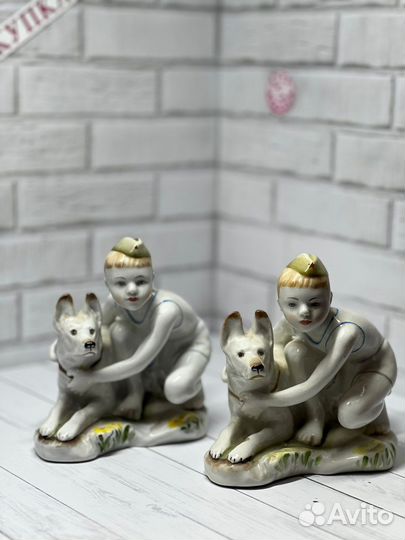 Фарфор Юный пограничник с собакой