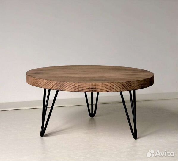 Дубовая подставка под торт