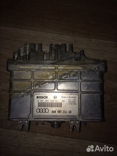 Volkswagen Passat b4 1.8 Ba0907311ad