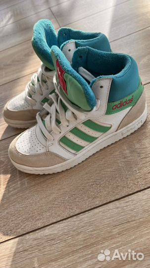 Ботинки adidas 36 размер