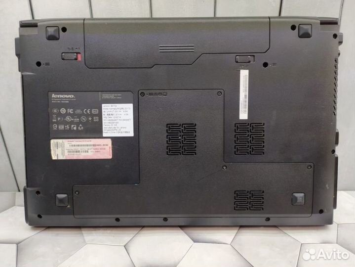 15.6 Ноутбук Lenovo B570E на Intel Core i3-2370M