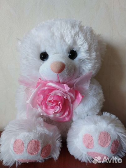 Плюшевый медведь
