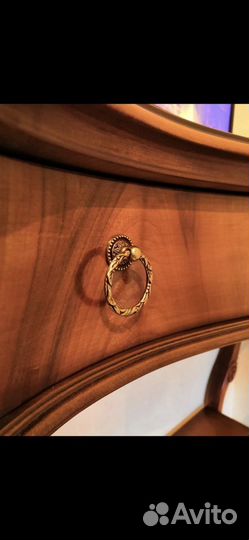 Консоль Италия