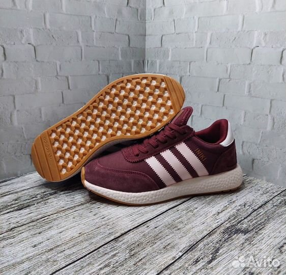 Кроссовки женские adidas