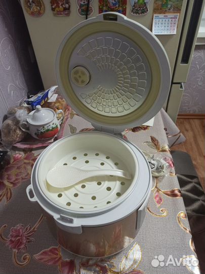 Продам Мультиварку