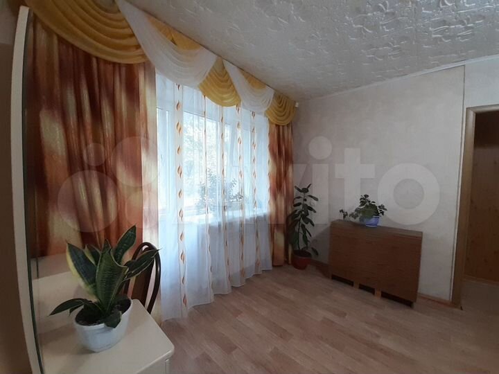 2-к. квартира, 45 м², 3/4 эт.