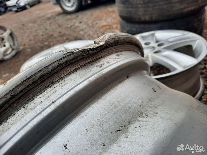 Диски литые r16 5 114.3 toyota