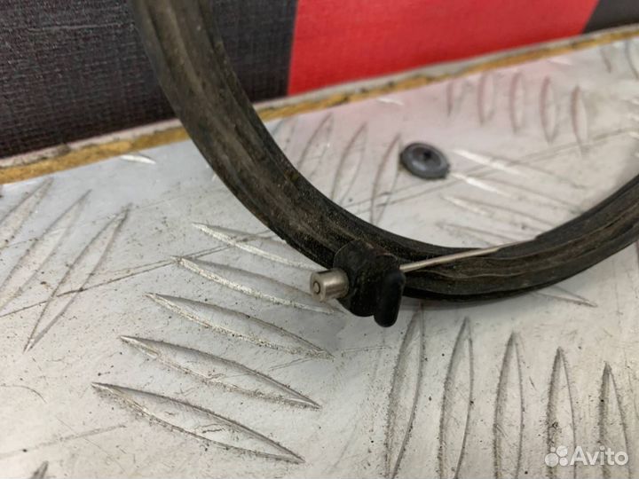 Б/У трос двери задний правый Audi Q7 4L BAR 4.2L