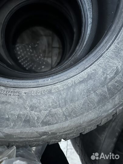 Bridgestone Luft RV II 265/65 R17