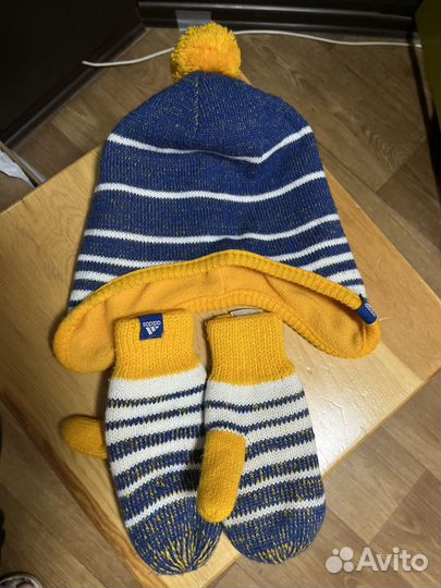 Шапка и варежки Adidas оригинал
