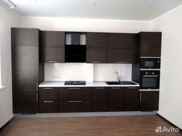 Прямой кухонный гарнитур современный