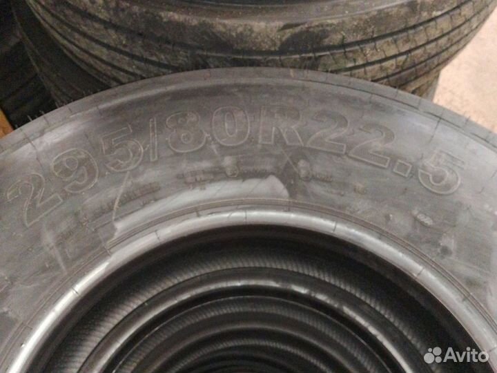 Шины грузовые рулевые 295/80 22.5 Кама Forza REG S