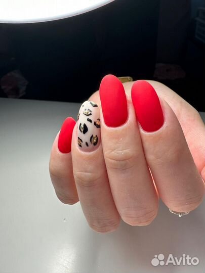 Маникюр Педикюр