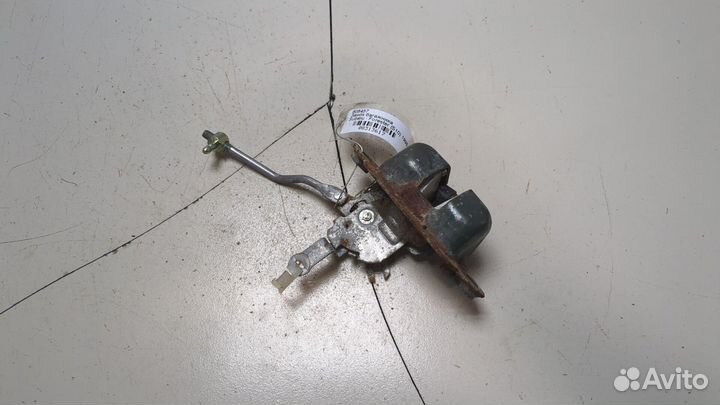 Замок багажника Subaru Forester (S10), 1999