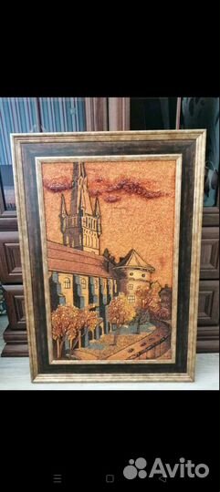 Картина из янтаря