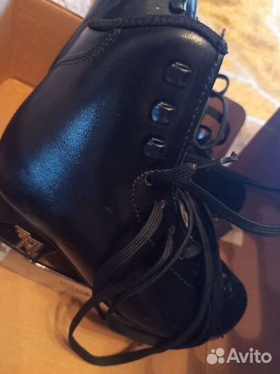 Фигурные коньки проф risport antares 205