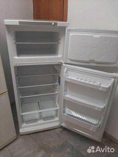 Холодильник индезит