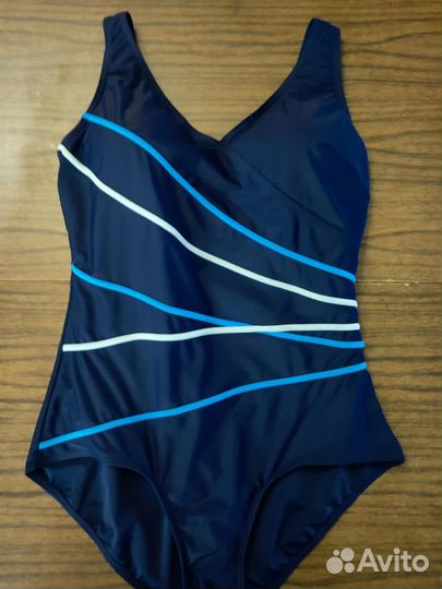 Купальники слитные р.50-52