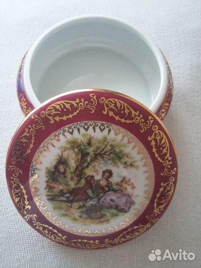 Шкатулки фарфор Англия Франция