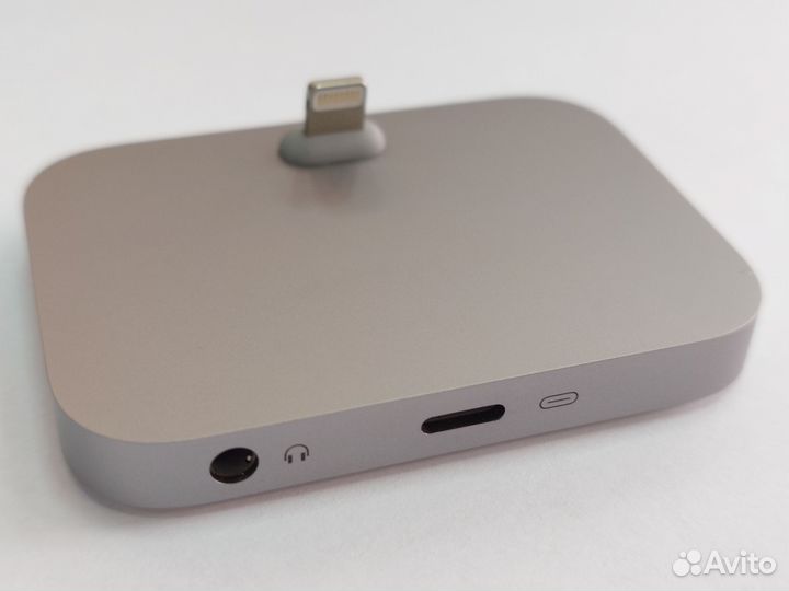 Док-станция Apple iPhone Lightning Dock A1717