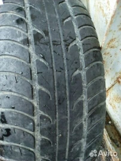 Goodyear HydraGrip 205/60 R16