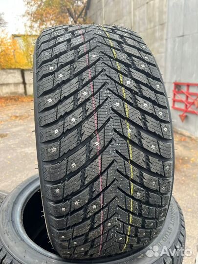 iLink Wintervorhut Stud II 275/35 R20 и 245/40 R20