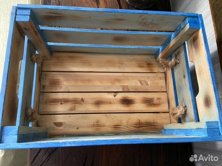 Деревянный дизайнерский ящик