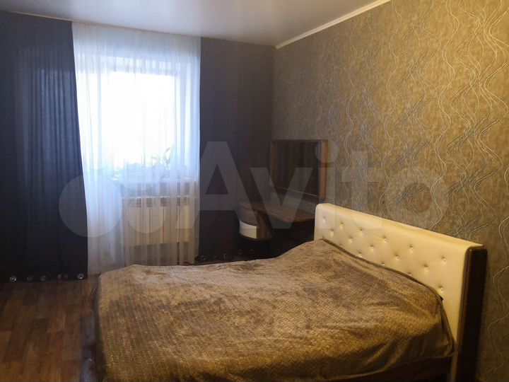 3-к. квартира, 82 м², 1/9 эт.