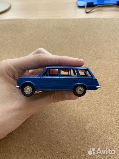 Модель автомобиля ваз 2102 СССР