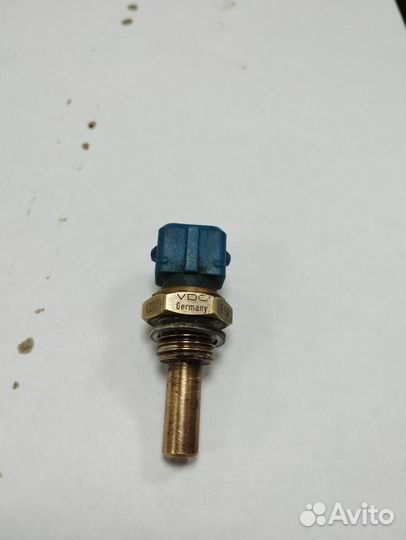 Датчик температуры audi a8 d2 aуди а8 д2 akg 4,2