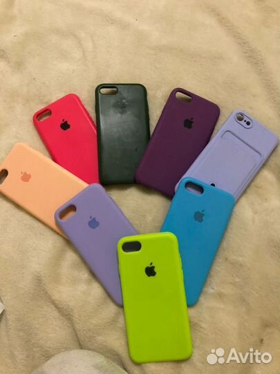 Чехлы на iPhone 8