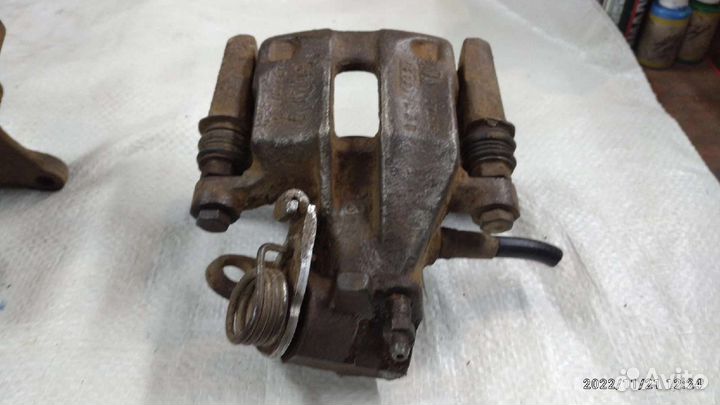 Задние суппорта Syncro Passat B3 (полный привод)