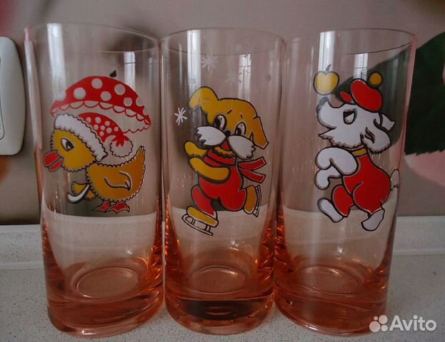 Хрустальное блюдо. Стаканы. Рюмки