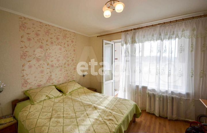 2-к. квартира, 53 м², 1/5 эт.