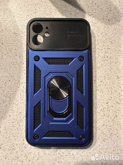 Чехлы на телефон iPhone 11