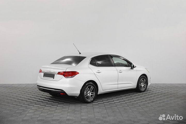 Citroen C4 1.6 МТ, 2015, 131 000 км