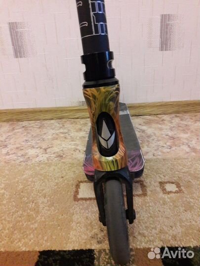 Трюковой самокат