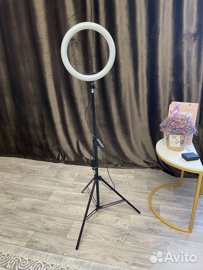 Кольцевая лампа 33 см