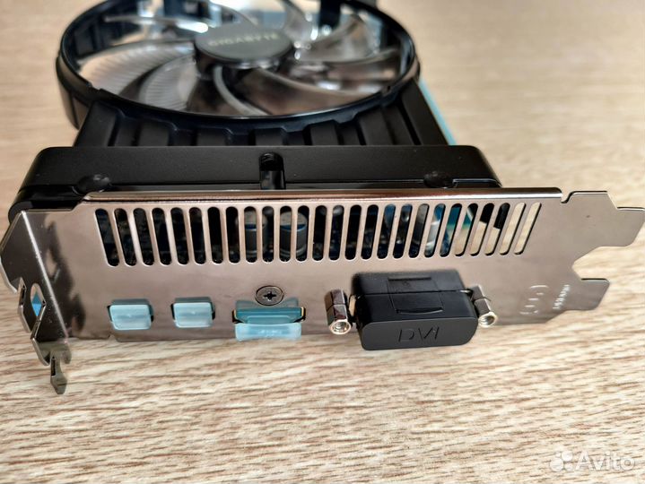 Видеокарта Gigabyte AMD Radeon HD 7770