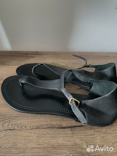 Сандалии
