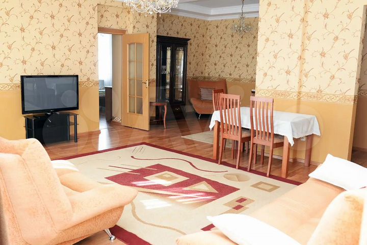 3-к. квартира, 76 м², 4/6 эт.