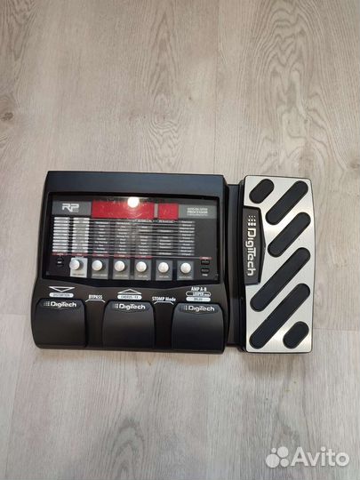 Гитарный процессор эффектов digitech RP355