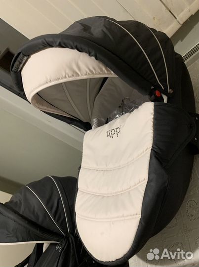 Коляска zippy 2 в 1