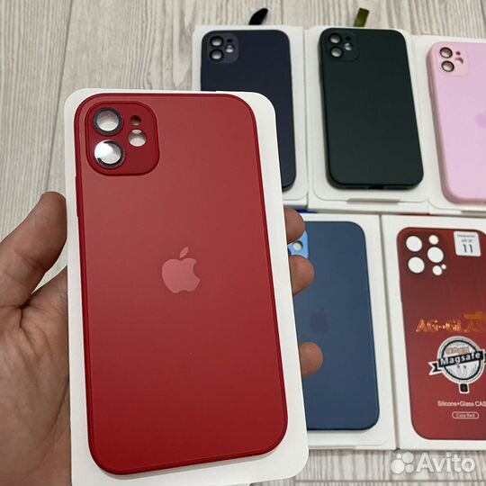 Чехлы на iPhone 11 матовые Magsafe Premium