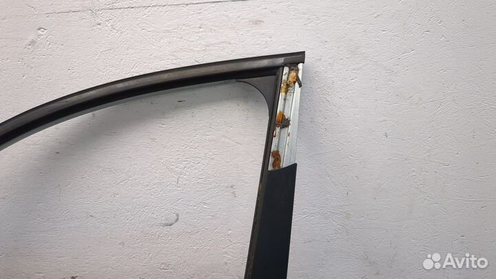 Дверь левая передняя Ford Fusion, 2003